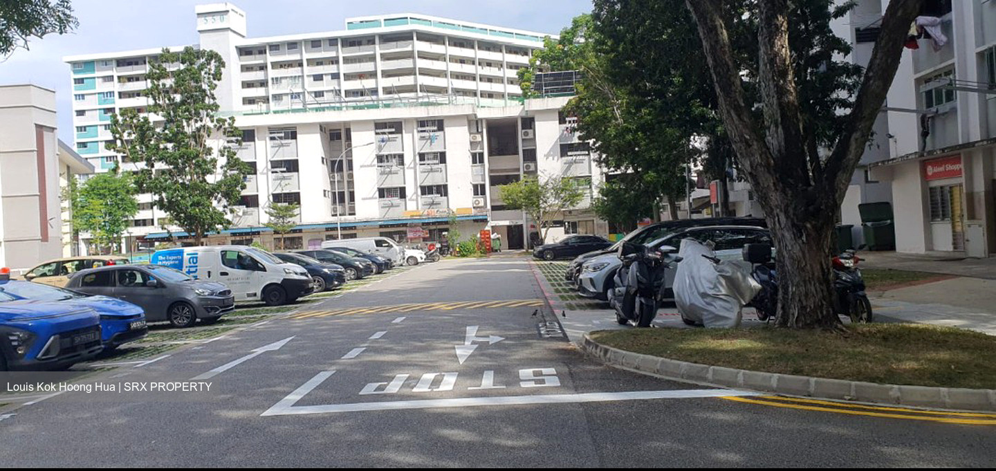 Bedok North Street 3 (D16), Shop House #485214151